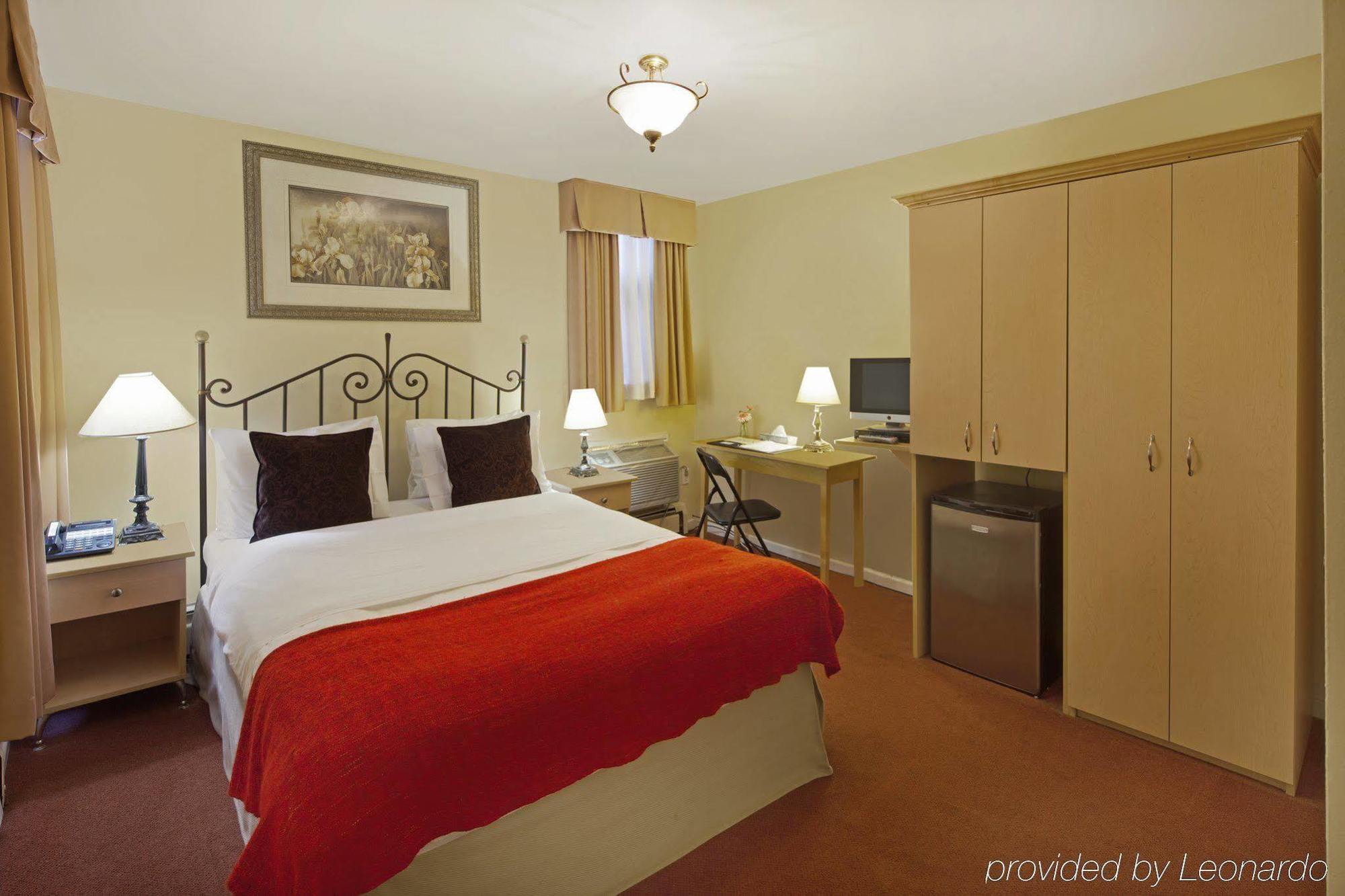 Victoria'S Mansion Guest House Торонто Екстер'єр фото