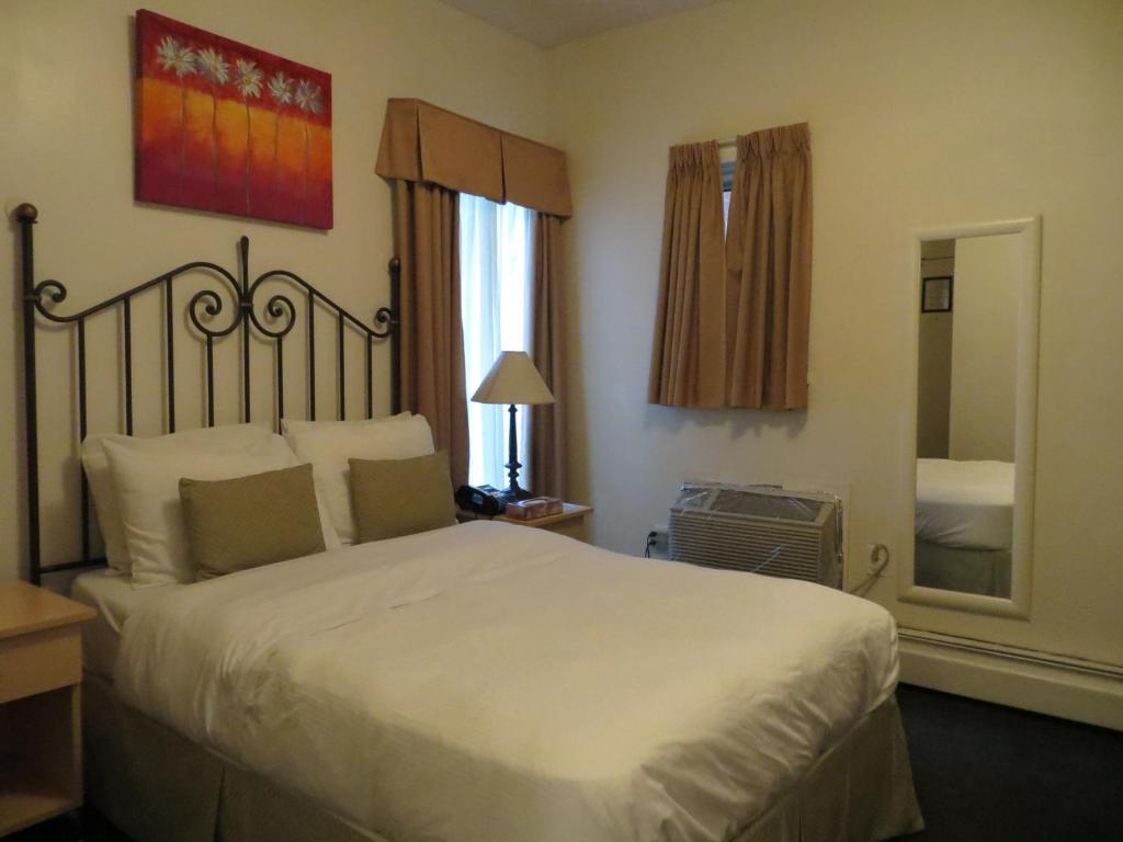 Victoria'S Mansion Guest House Торонто Номер фото